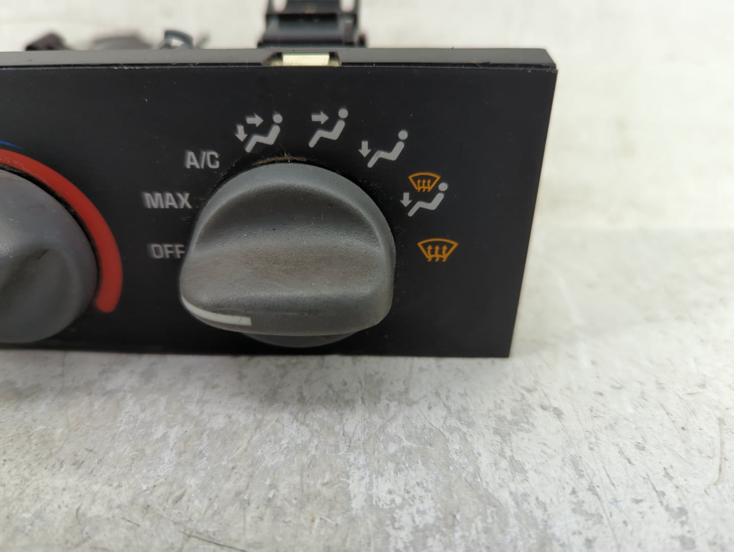 1996-1998 Pontiac Grand Am Climate Control Module Temperature AC/Heater Replacement Fits Fits 1996 1997 1998 OEM Used Auto P
