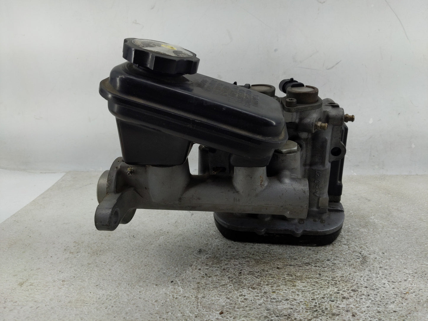 1996-1998 Pontiac Grand Am ABS Pump Control Module Replacement Fits Fits 1996 1997 1998 OEM Used Auto Parts - Oemusedautopar