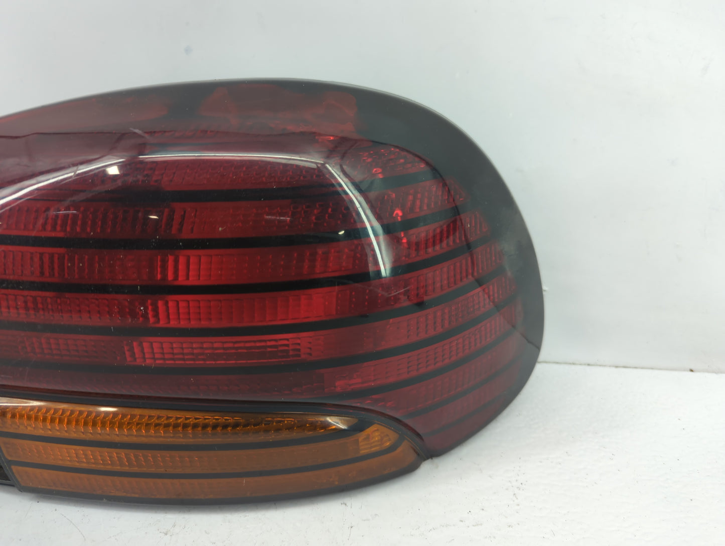 1996-1998 Pontiac Grand Am Tail Light Assembly Passenger Right OEM Fits Fits 1996 1997 1998 OEM Used Auto Parts - Oemusedaut