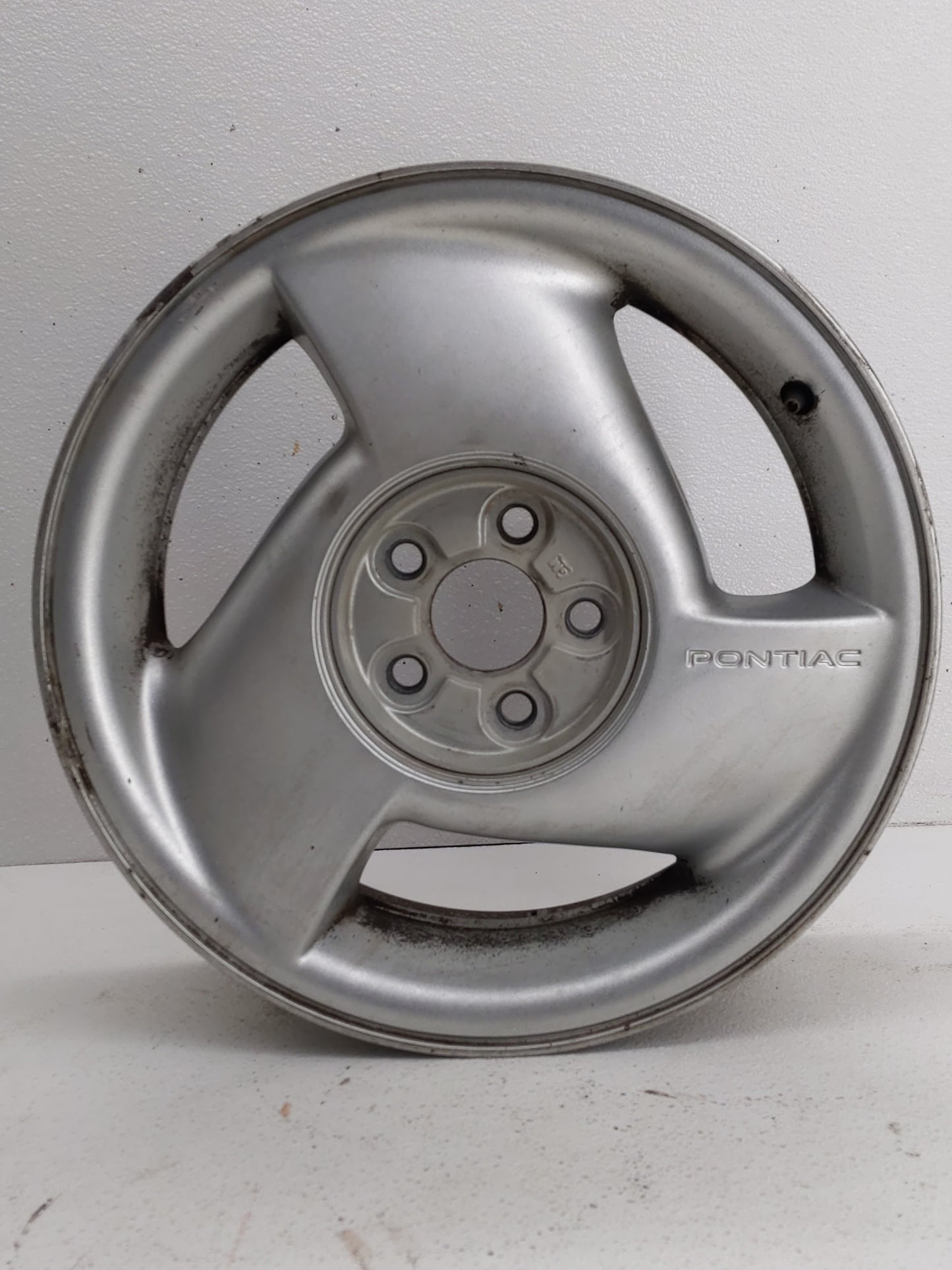 1992-1998 Pontiac Grand Am Wheel Rim Oem - Oemusedautoparts1.com
