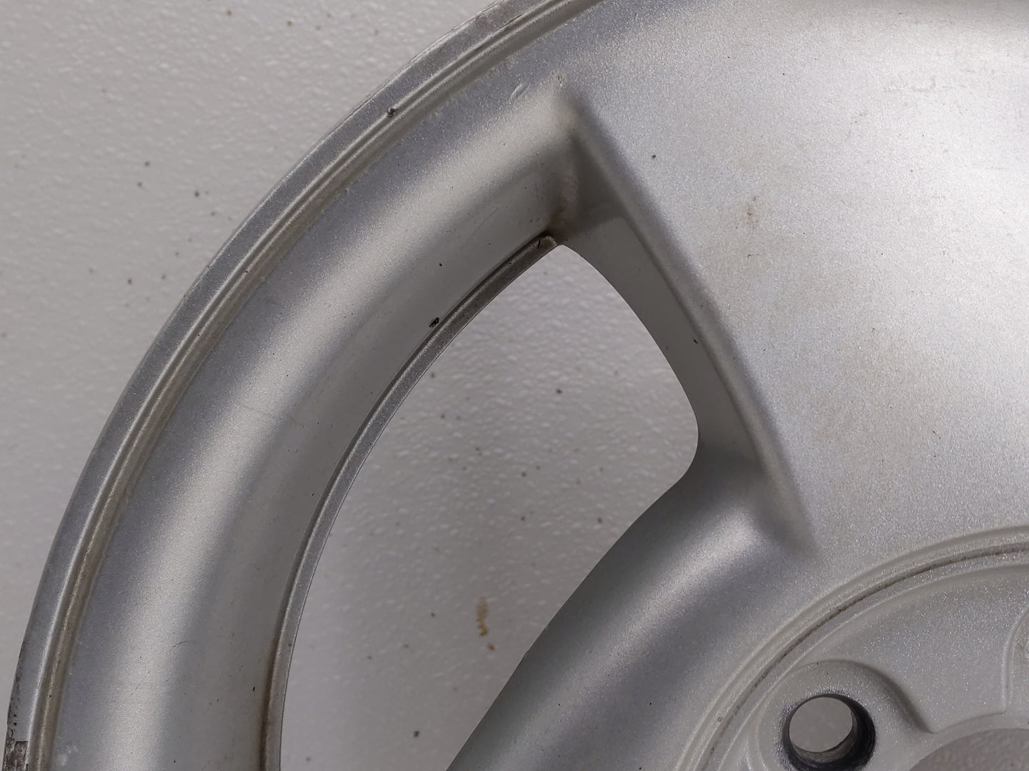 1996-1998 Pontiac Grand Am Wheel Rim Oem - Oemusedautoparts1.com