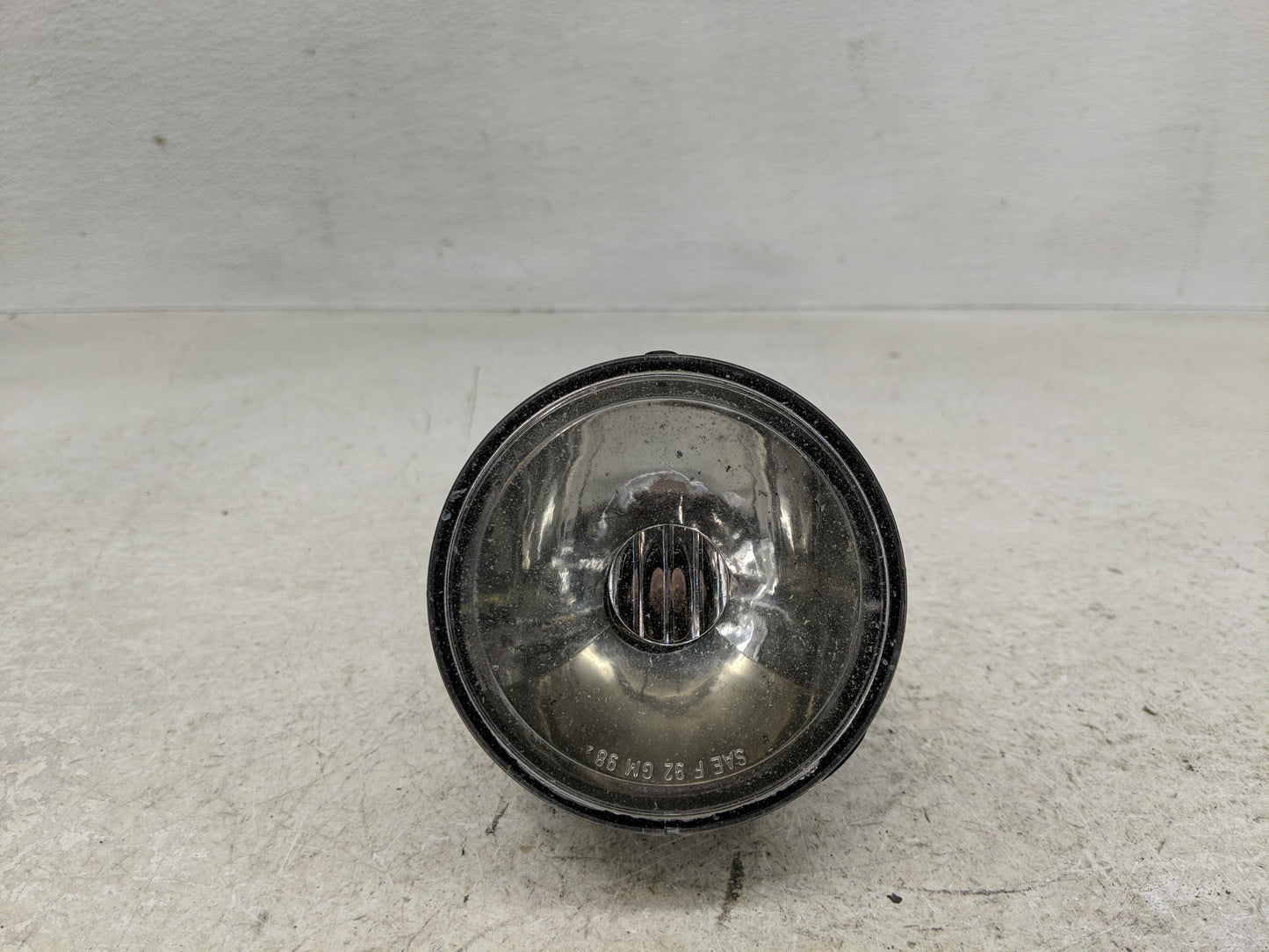 1994-2003 Pontiac Grand Prix Driver Left Oem Fog Light Lamp - Oemusedautoparts1.com