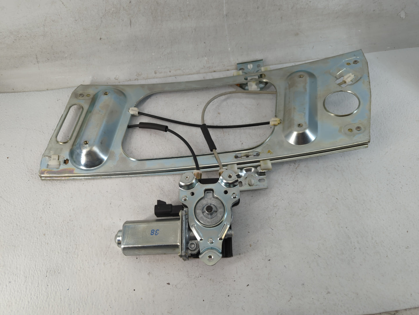 1997-2002 Pontiac Grand Prix Driver Left Front Window Regulator - Oemusedautoparts1.com