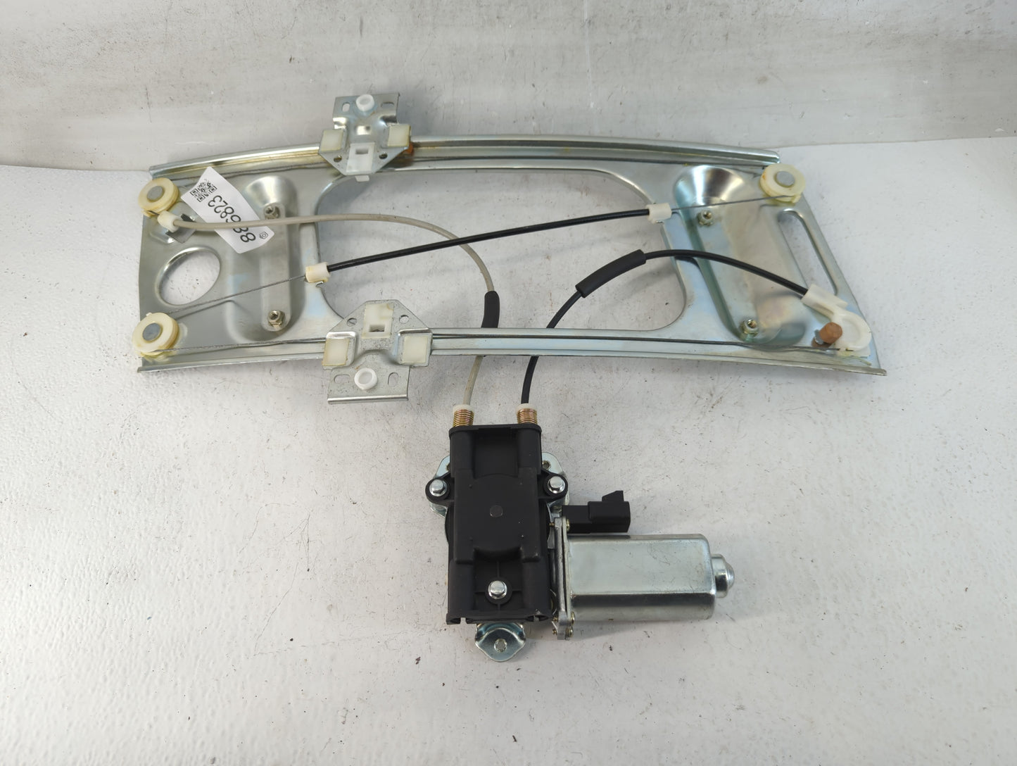 1997-2002 Pontiac Grand Prix Driver Left Front Window Regulator - Oemusedautoparts1.com