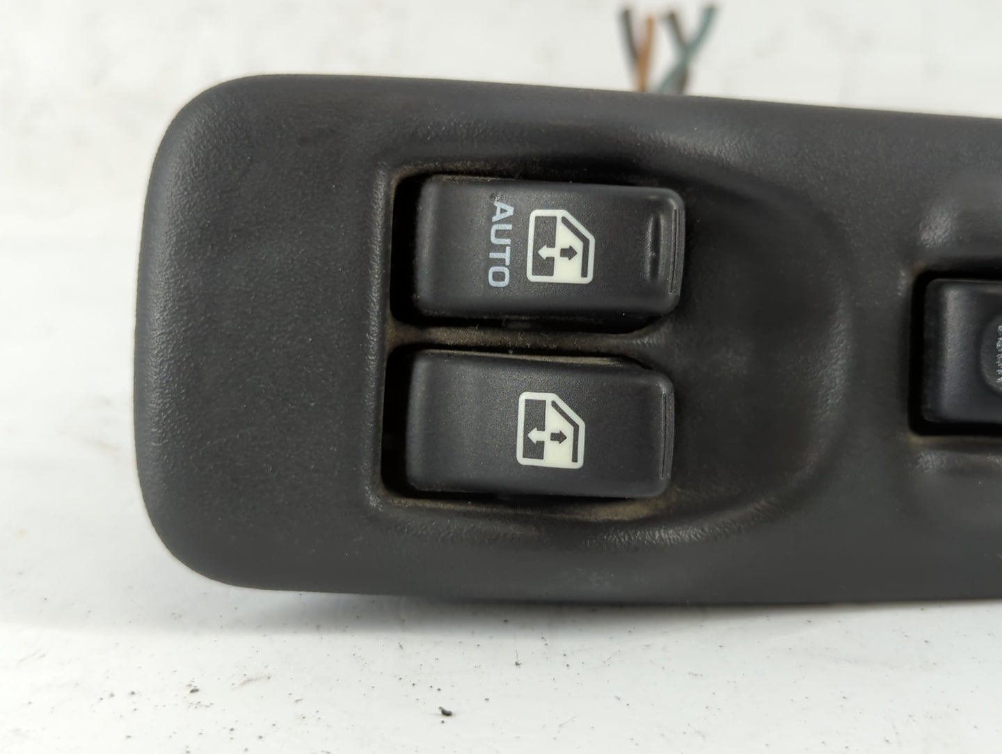 1998 Pontiac Ventura Master Power Window Switch Replacement Driver Side Left P/N:10245148 Fits OEM Used Auto Parts - Oemused