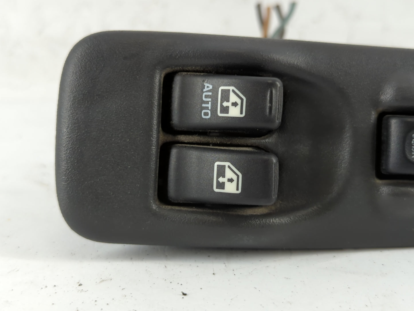 1998 Pontiac Ventura Master Power Window Switch Replacement Driver Side Left P/N:10245148 Fits OEM Used Auto Parts - Oemused