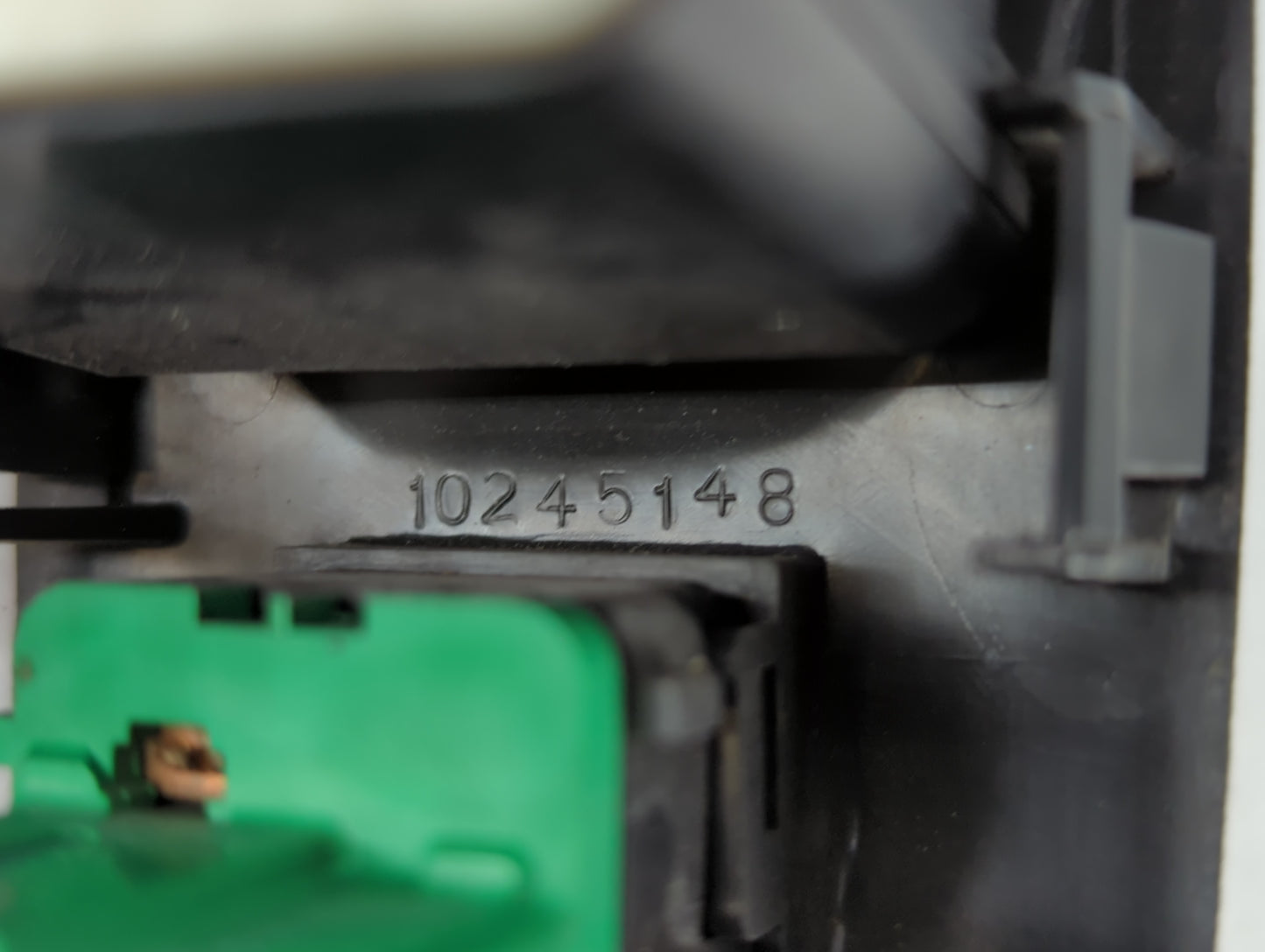 1998 Pontiac Ventura Master Power Window Switch Replacement Driver Side Left P/N:10245148 Fits OEM Used Auto Parts - Oemused