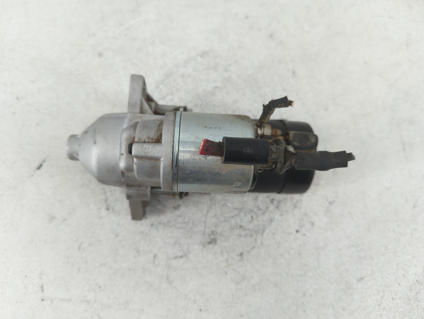 1998 Saturn Sl Car Starter Motor Solenoid OEM P/N:20200626 17667 Fits OEM Used Auto Parts - Oemusedautoparts1.com