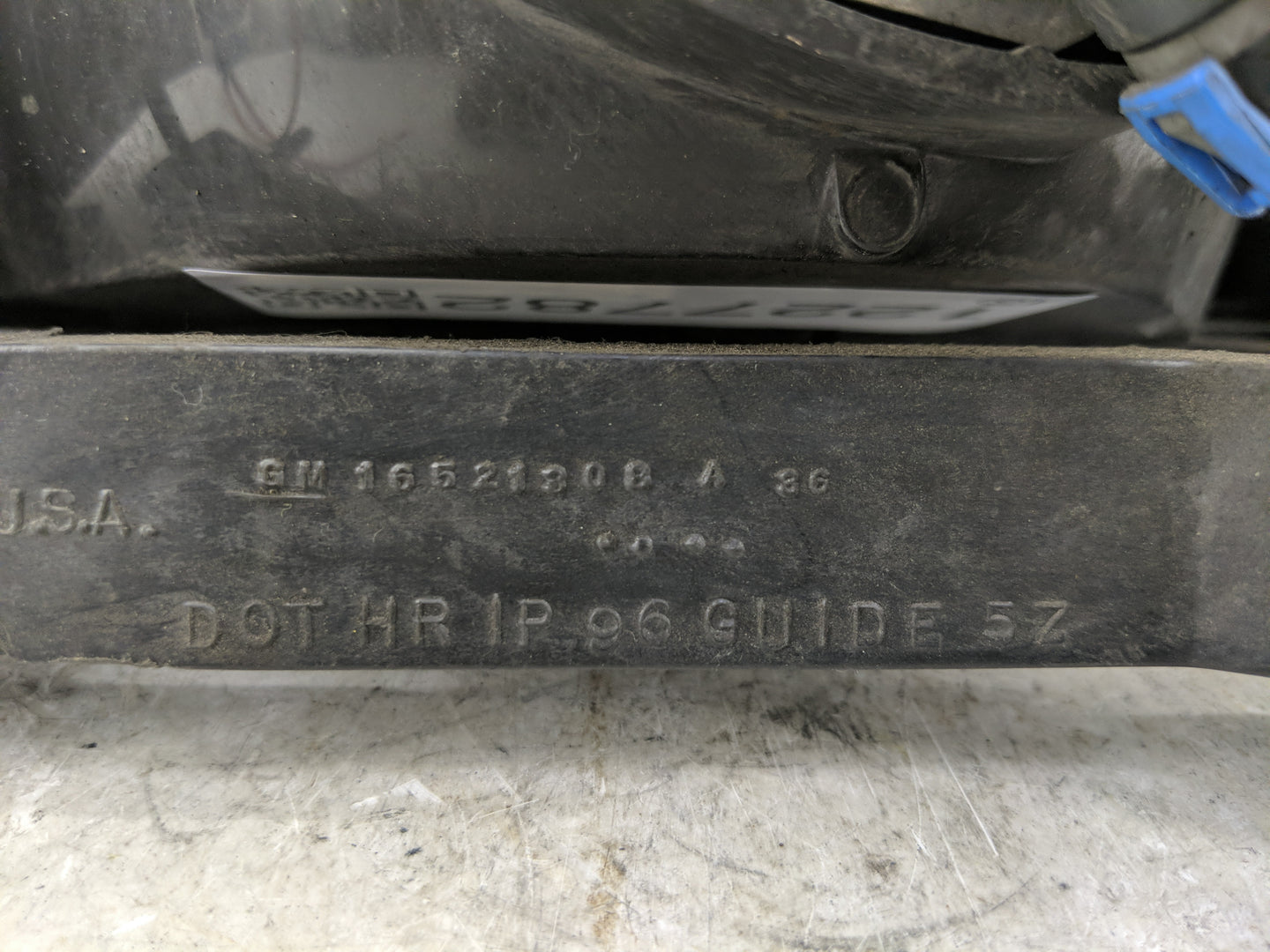 1996-1999 Saturn Sl Passenger Right Oem Head Light Headlight Lamp - Oemusedautoparts1.com