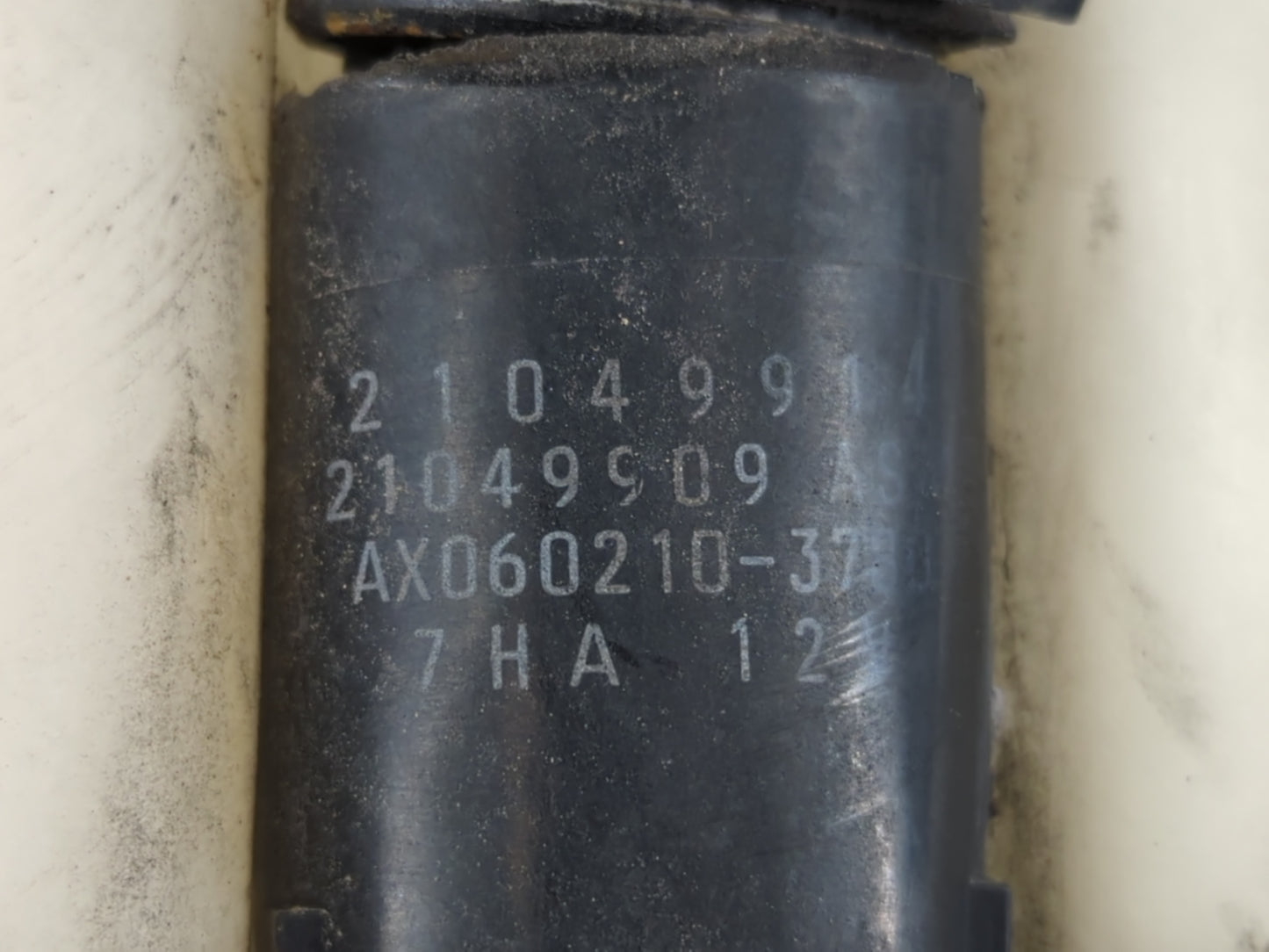 1998 Saturn Sl Windshield Washer Fluid Reservoir Bottle Oem - Oemusedautoparts1.com