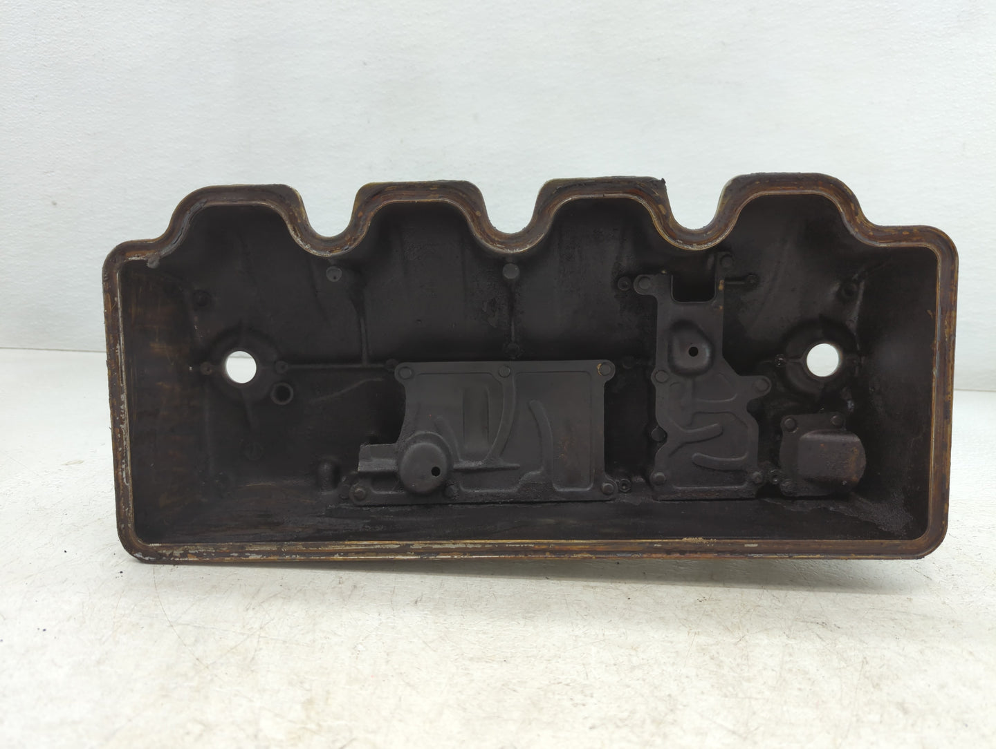 1998 Saturn Sw1 Driver Left Cylinder Head Valve Cover Fits OEM Used Auto Parts - Oemusedautoparts1.com