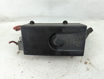 compare product 1998 Saturn Sw2 Fusebox Fuse Box Panel Relay Module Fits OEM Used Auto Parts