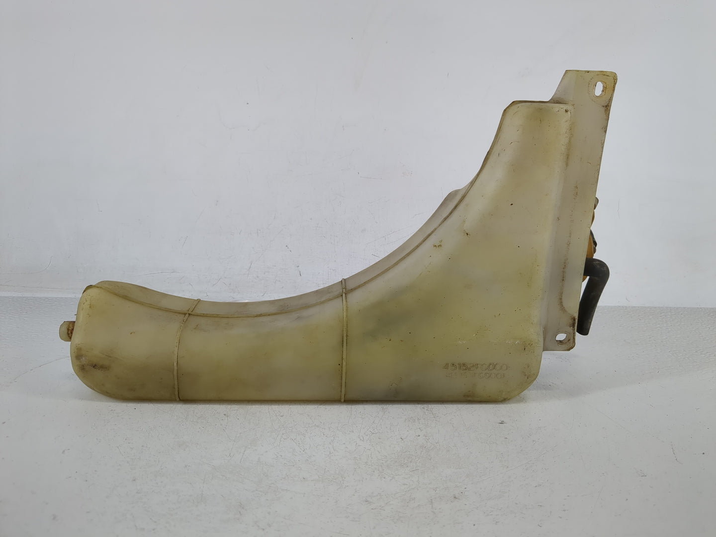 Subaru Forester Windshield Washer Fluid Reservoir Bottle Oem - Oemusedautoparts1.com