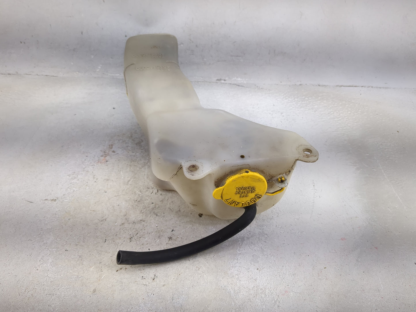 1995-1999 Subaru Legacy Radiator Coolant Overflow Expansion Tank Bottle - Oemusedautoparts1.com