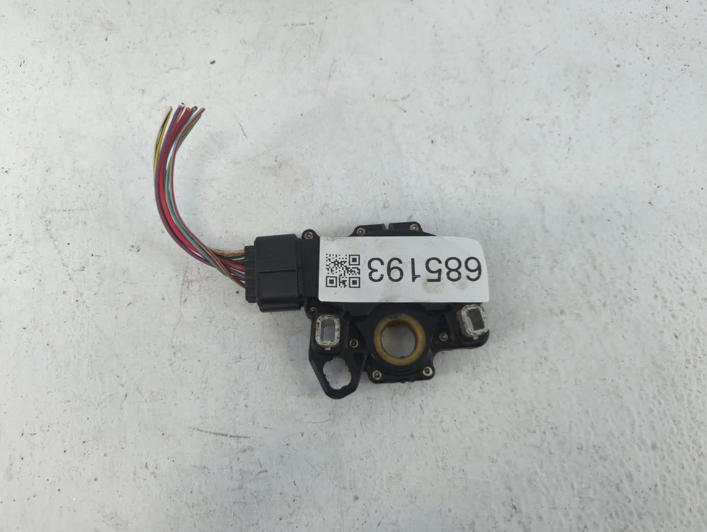 1997-1999 Subaru Legacy Ignition Coil Igniter Pack - Oemusedautoparts1.com
