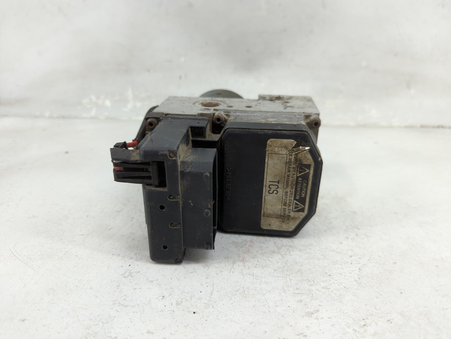 1997-2001 Toyota Camry ABS Pump Control Module Replacement Fits Fits 1997 1998 1999 2000 2001 2002 2003 OEM Used Auto Parts 