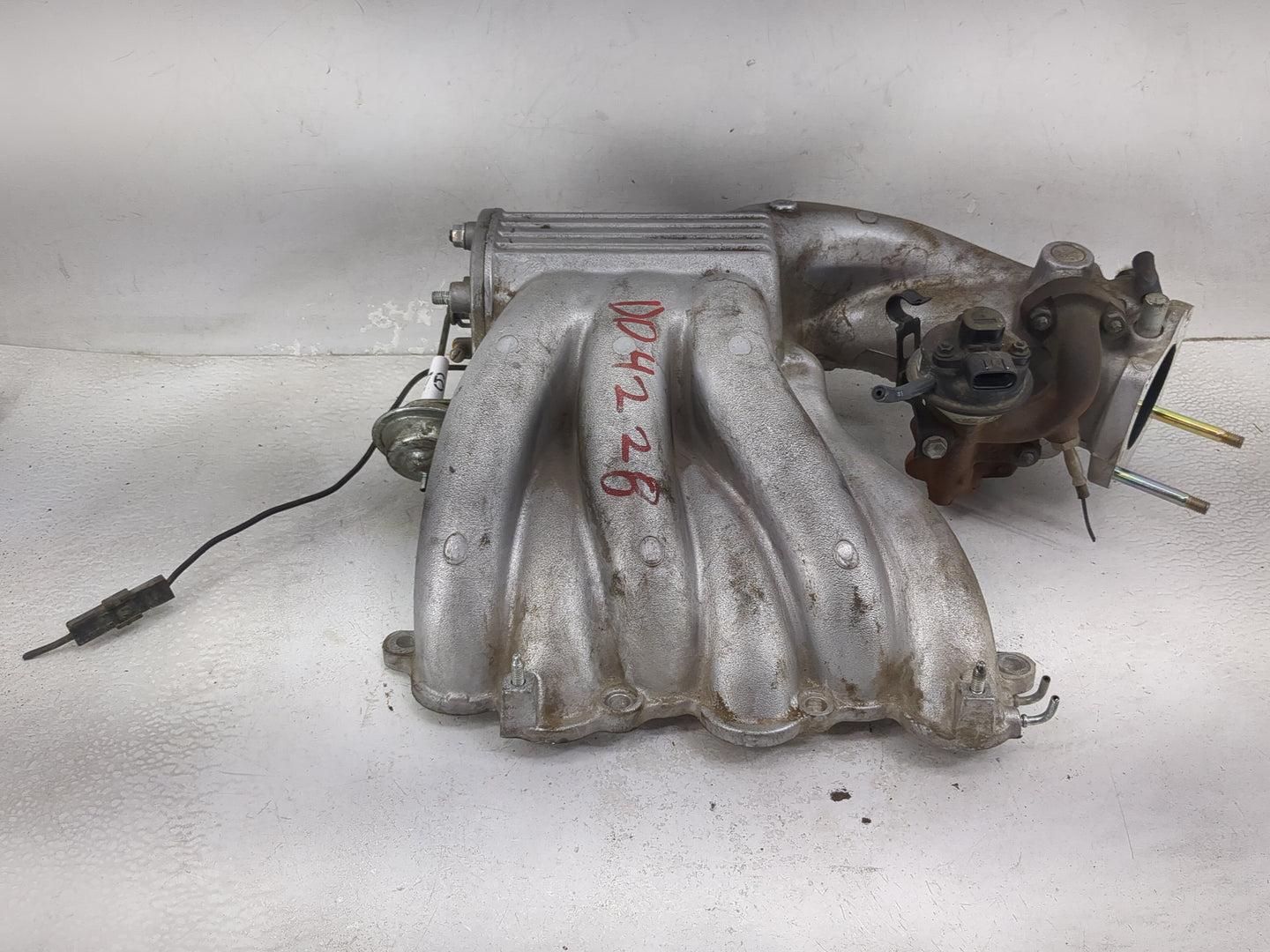 1998 Toyota Camry Air Intake Manifold P/N:25620-20020 Fits OEM Used Auto Parts - Oemusedautoparts1.com