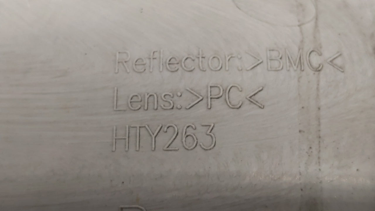 1997-1999 Toyota Camry Passenger Right Oem Head Light Headlight Lamp - Oemusedautoparts1.com