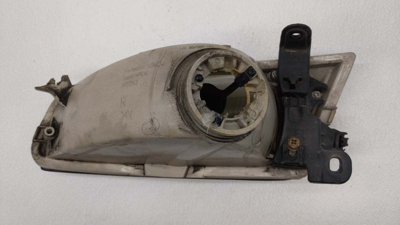 1997-1999 Toyota Camry Passenger Right Oem Head Light Headlight Lamp - Oemusedautoparts1.com