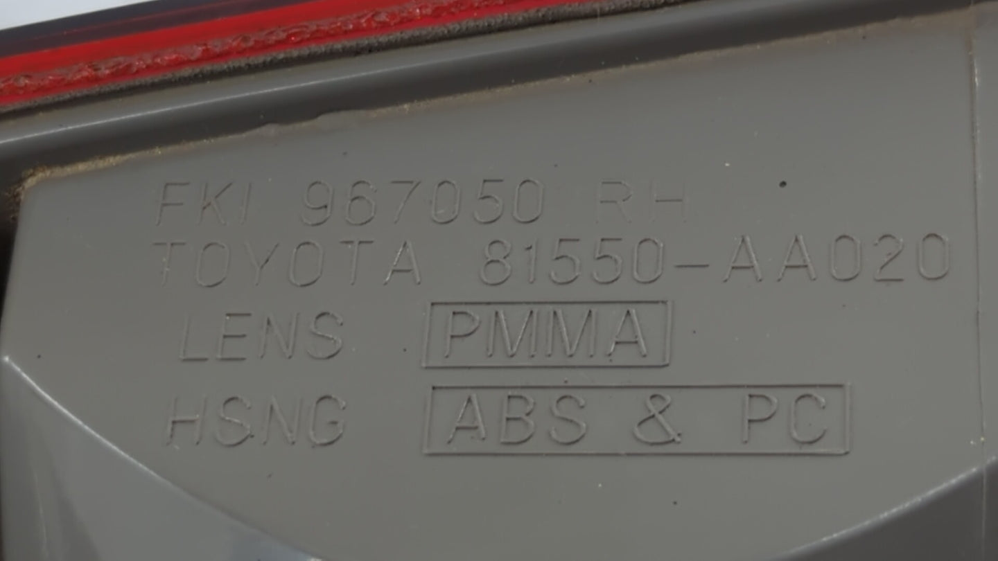 1997-1999 Toyota Camry Tail Light Assembly Passenger Right OEM P/N:81560-AA020 Fits Fits 1997 1998 1999 OEM Used Auto Parts 
