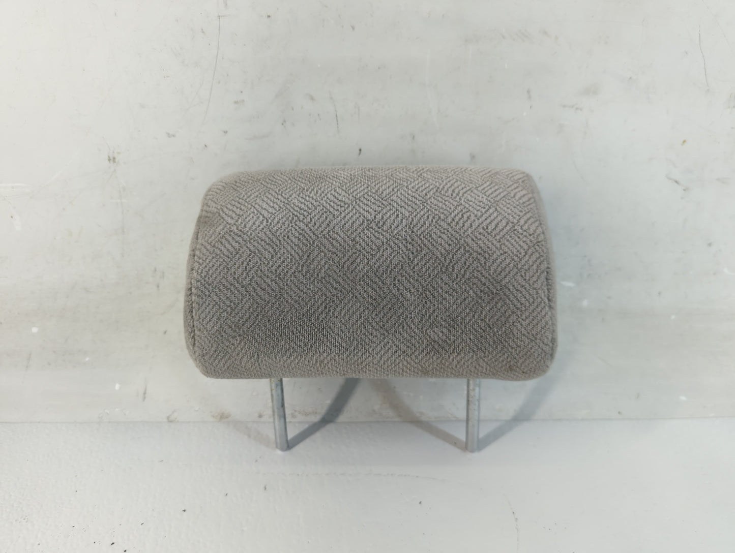 1998 Toyota Camry Headrest Head Rest Rear Center Seat Fits OEM Used Auto Parts - Oemusedautoparts1.com