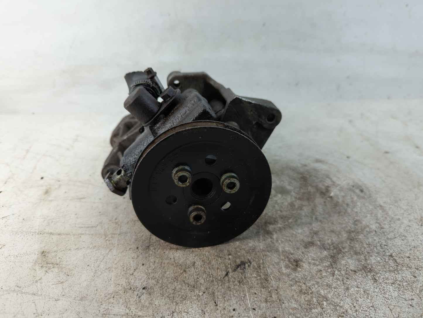 1993-1999 Volkswagen Jetta Power Steering Column Pump Oem - Oemusedautoparts1.com