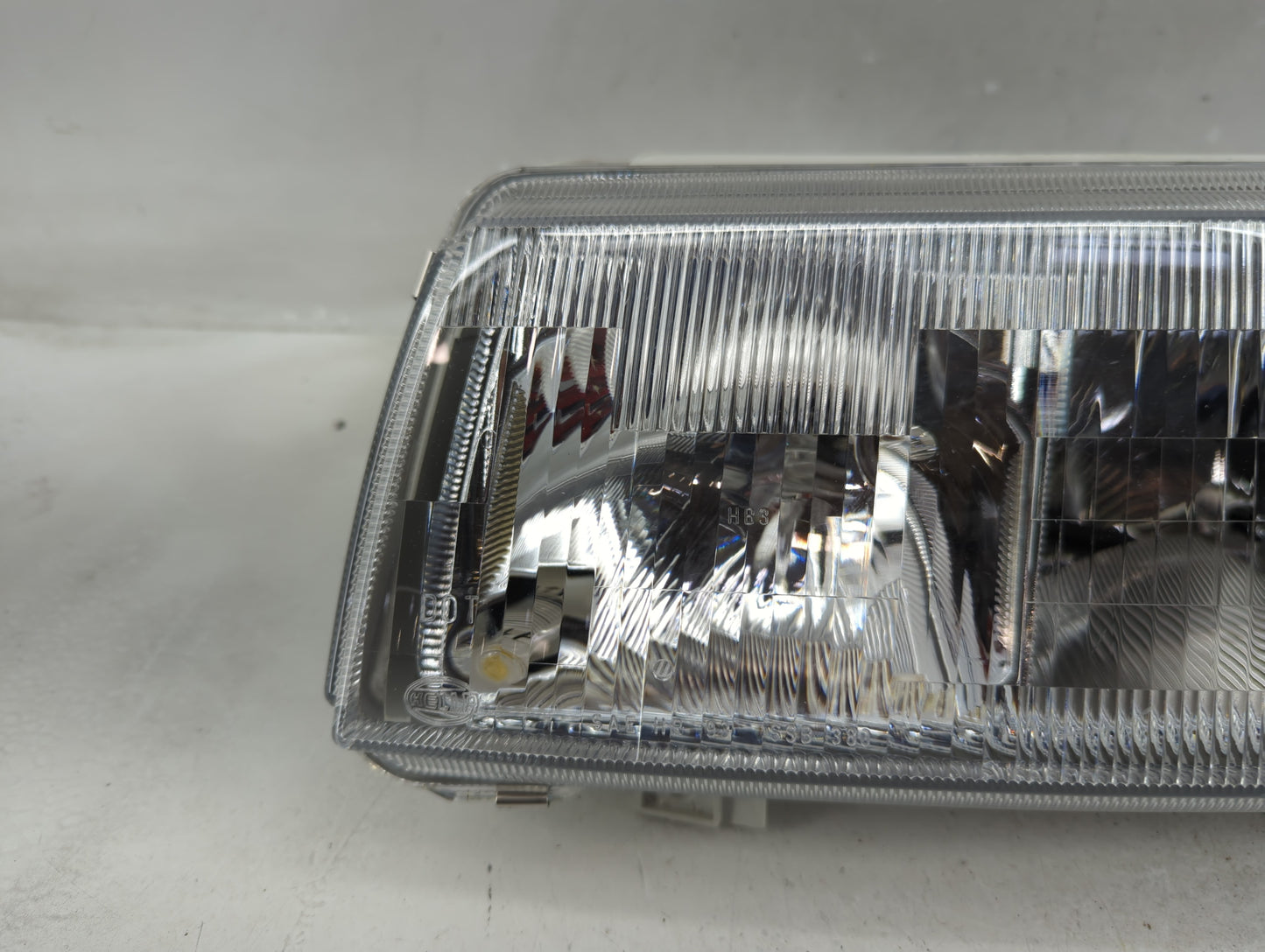 1998-2001 Volkswagen Passat Driver Left Oem Head Light Headlight Lamp - Oemusedautoparts1.com
