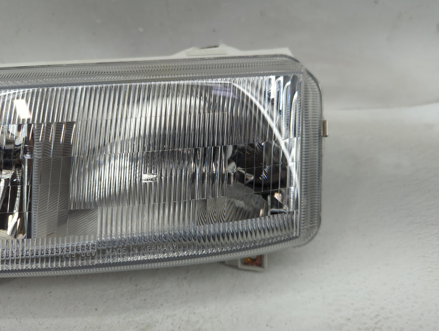 1998-2001 Volkswagen Passat Driver Left Oem Head Light Headlight Lamp - Oemusedautoparts1.com