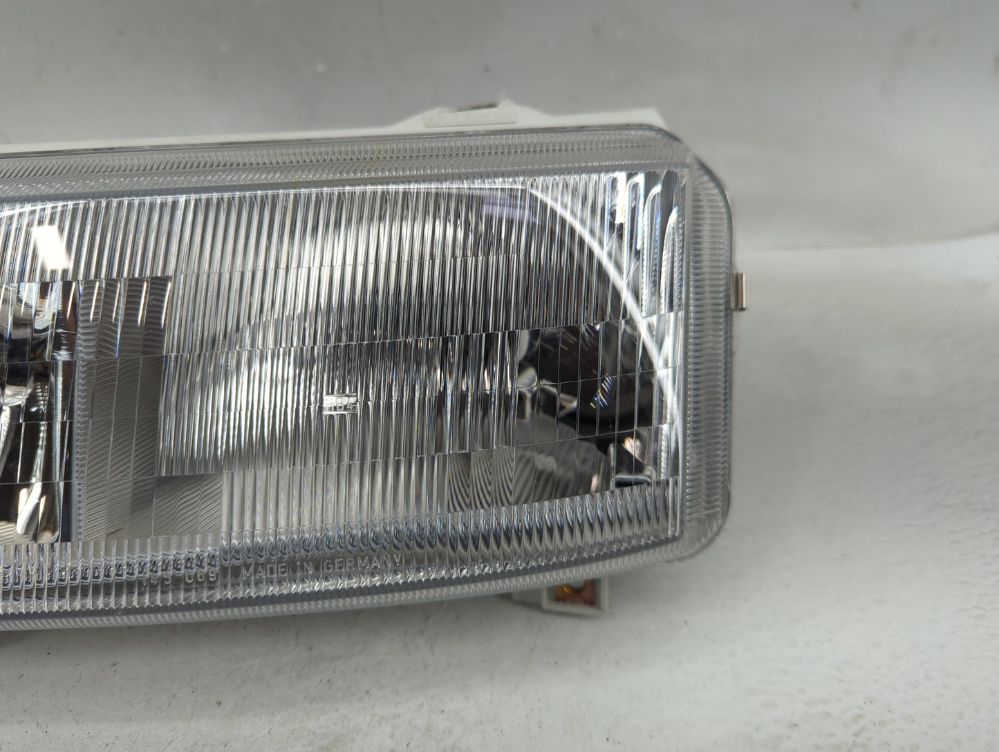 1998-2001 Volkswagen Passat Driver Left Oem Head Light Headlight Lamp - Oemusedautoparts1.com