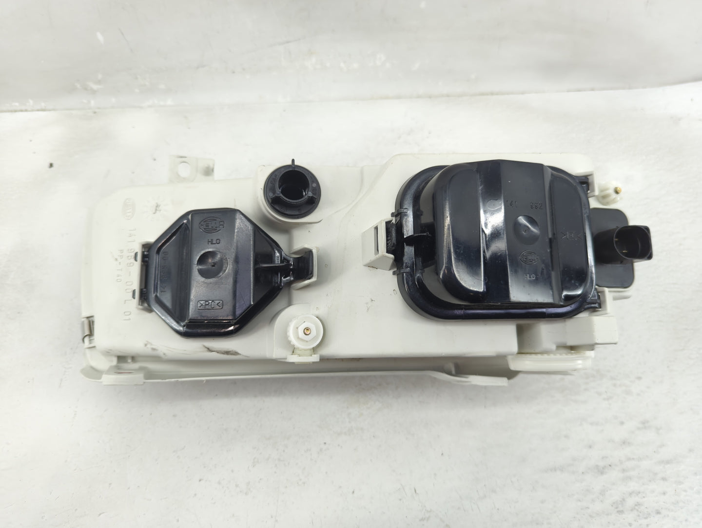 1998-2001 Volkswagen Passat Driver Left Oem Head Light Headlight Lamp - Oemusedautoparts1.com