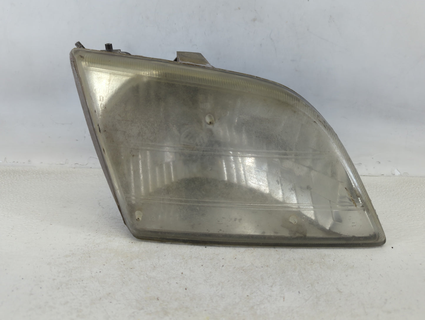 Volkswagen Transporter Passenger Right Oem Head Light Headlight Lamp - Oemusedautoparts1.com