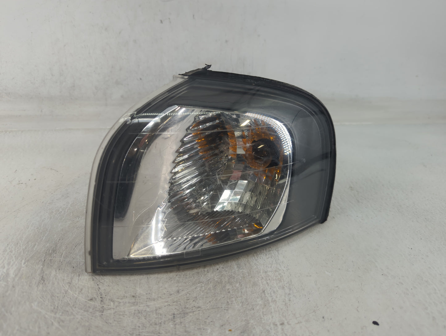 1998 Volvo S80 Driver Left Oem Front Light Lamp - Oemusedautoparts1.com