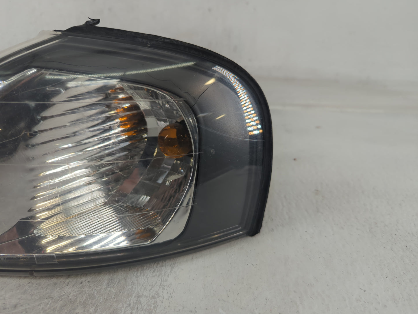 1998 Volvo S80 Driver Left Oem Front Light Lamp - Oemusedautoparts1.com