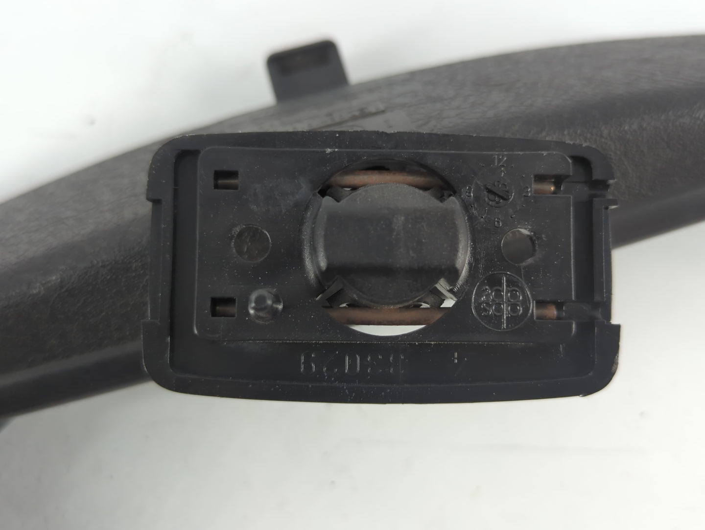 1998 Volvo V90 Interior Rear View Mirror Replacement OEM P/N:E501017 Fits OEM Used Auto Parts - Oemusedautoparts1.com