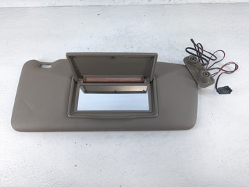 1998 Volvo Volvo 90 Series Sun Visor Shade Replacement Passenger Right Mirror Fits OEM Used Auto Parts - Oemusedautoparts1.c