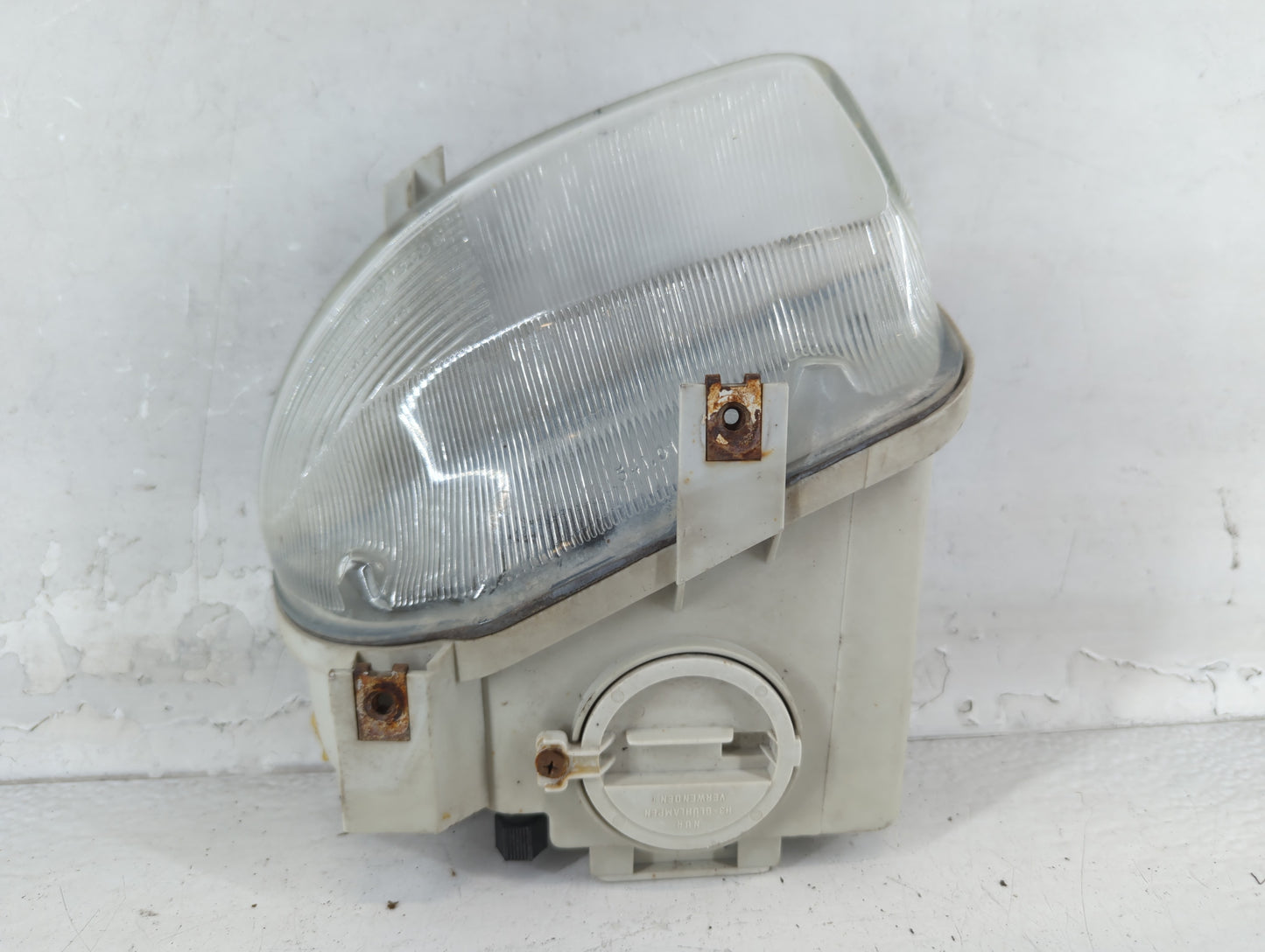 Volvo Volvo 90 Series Passenger Right Oem Head Light Headlight Lamp - Oemusedautoparts1.com