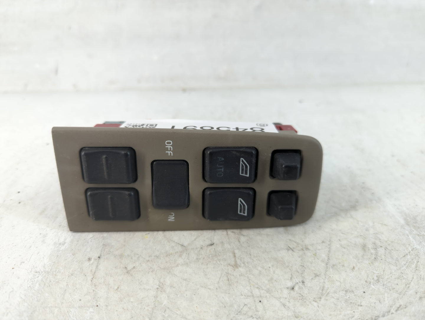 1998 Volvo Volvo 90 Series Master Power Window Switch Replacement Driver Side Left Fits OEM Used Auto Parts - Oemusedautopar