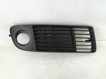 compare product 1999 Audi A6 Bumper Grille Cover
