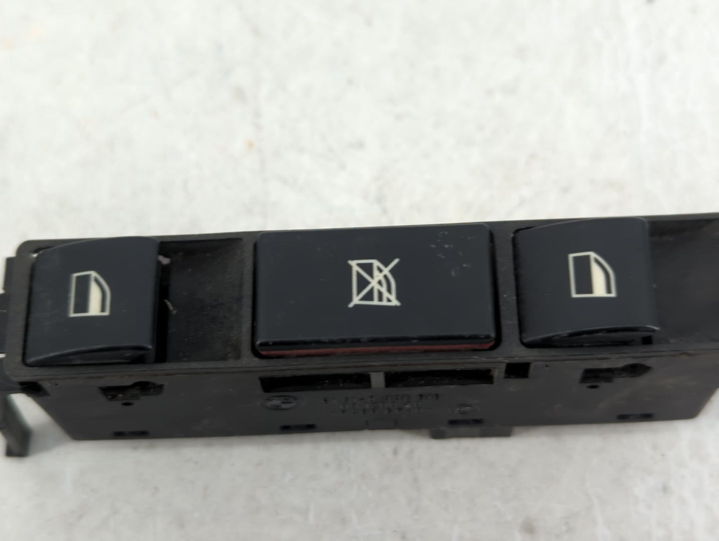 2000 Bmw 323i Master Power Window Switch Replacement Driver Side Left P/N:PA66-GF90 09 1200 10 Fits OEM Used Auto Parts - Oe