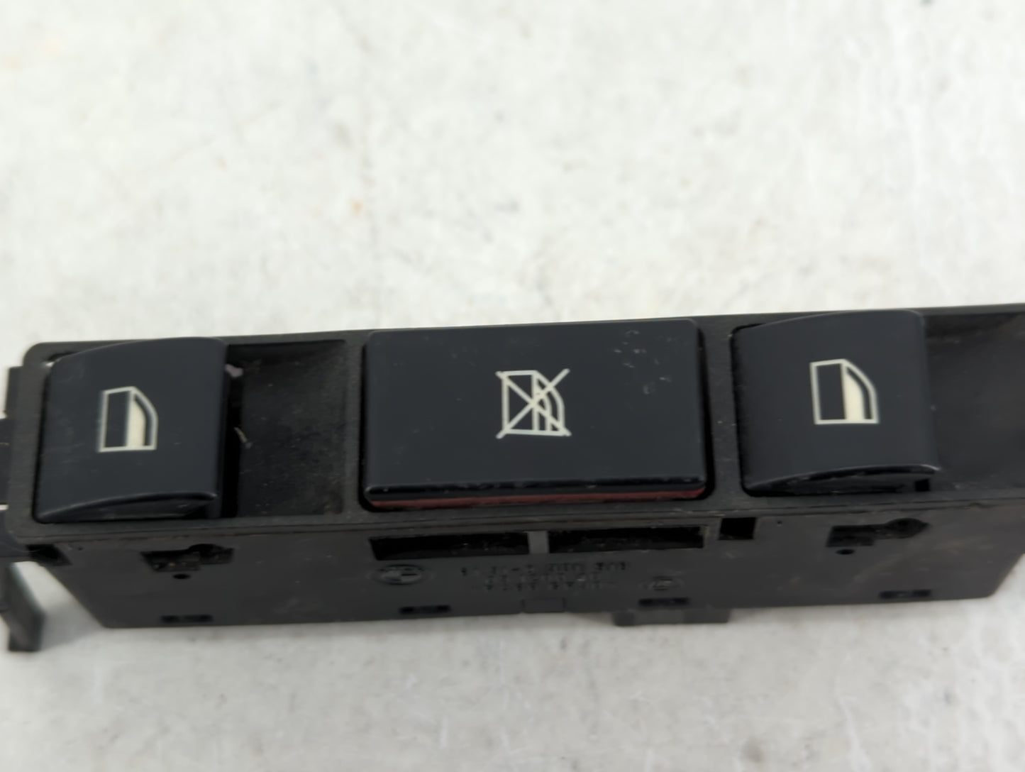 2000 Bmw 323i Master Power Window Switch Replacement Driver Side Left P/N:PA66-GF90 09 1200 10 Fits OEM Used Auto Parts - Oe