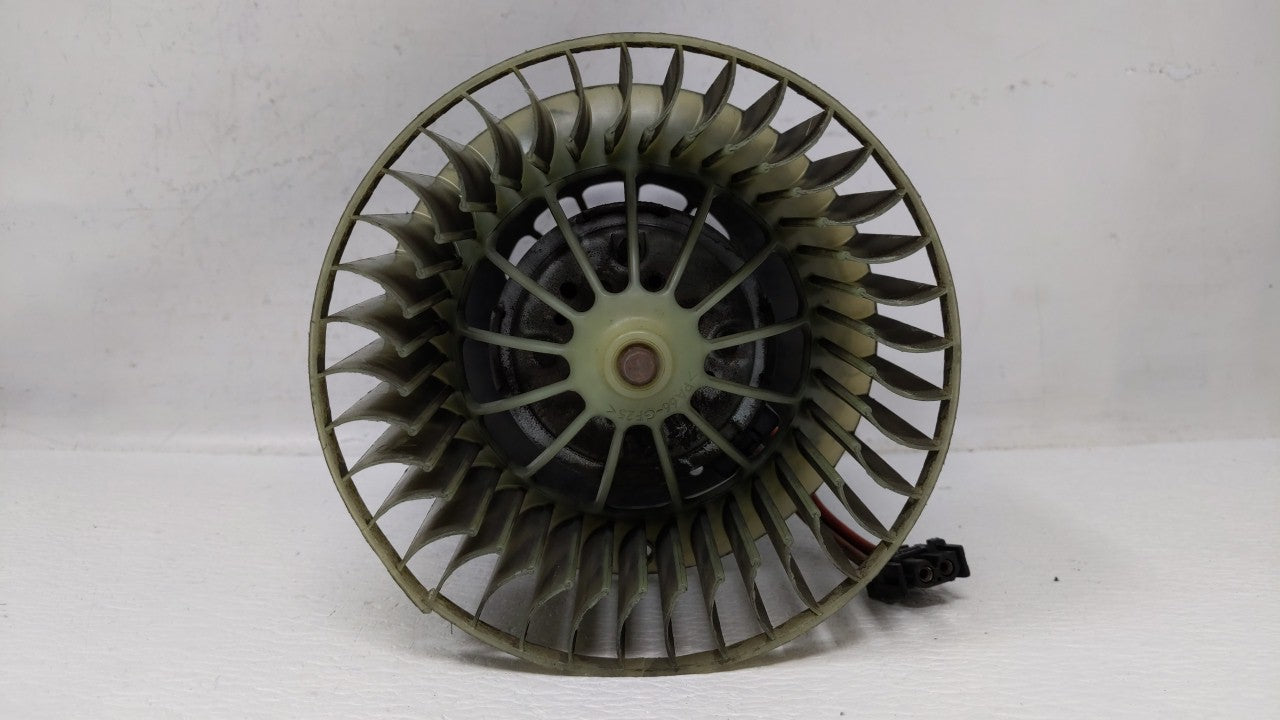 1999-2000 Bmw 328i Rear Heater AC Blower Motor Fits Fits 1999 2000 OEM Used Auto Parts - Oemusedautoparts1.com