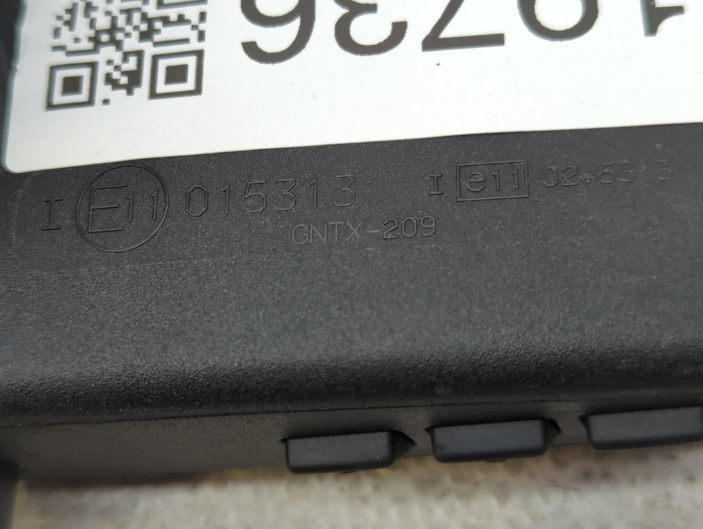 1999 Bmw 540i Interior Rear View Mirror Replacement OEM P/N:E11015313 Fits OEM Used Auto Parts - Oemusedautoparts1.com