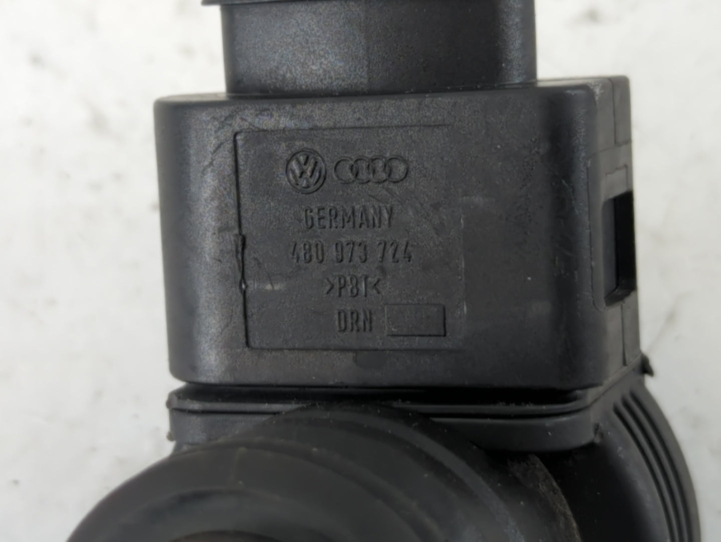 1997-2001 Bmw 740i Ignition Coil Igniter Pack - Oemusedautoparts1.com