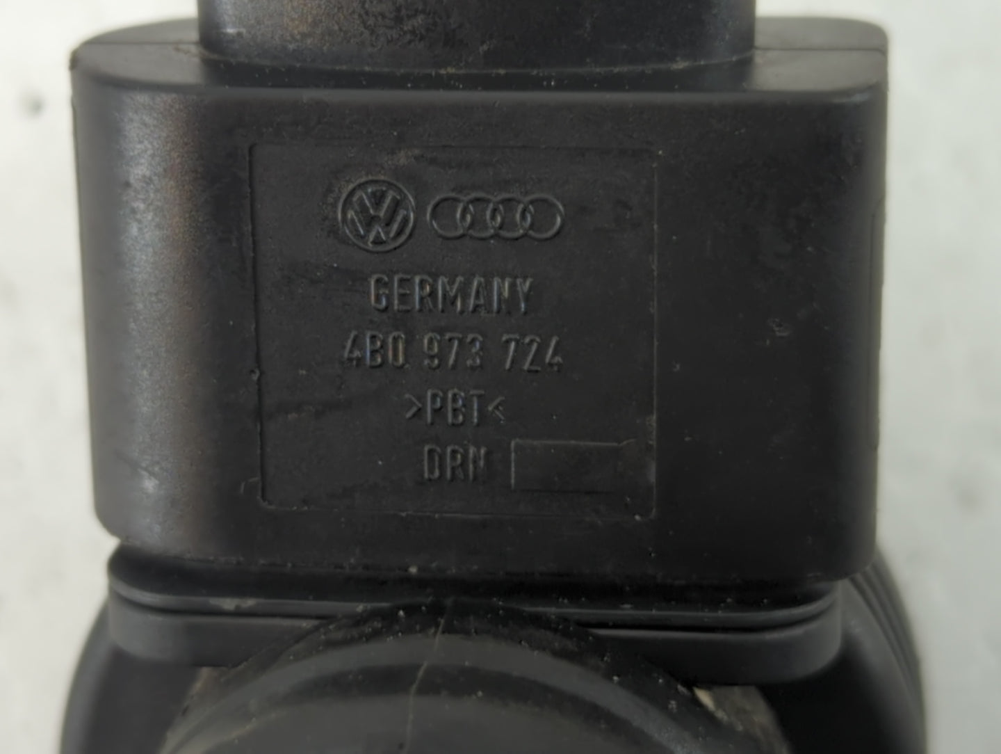 1997-2001 Bmw 740i Ignition Coil Igniter Pack - Oemusedautoparts1.com