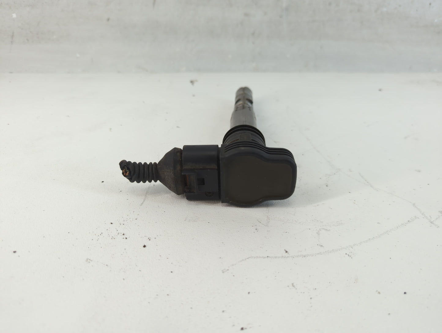 1997-2001 Bmw 740i Ignition Coil Igniter Pack - Oemusedautoparts1.com