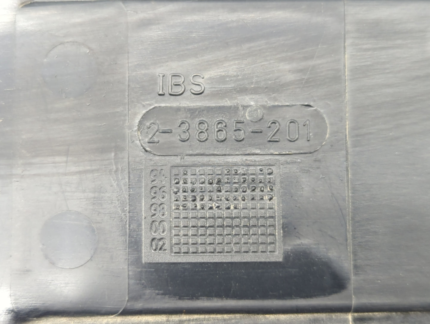 1999 Bmw Z3 Engine Cover - Oemusedautoparts1.com