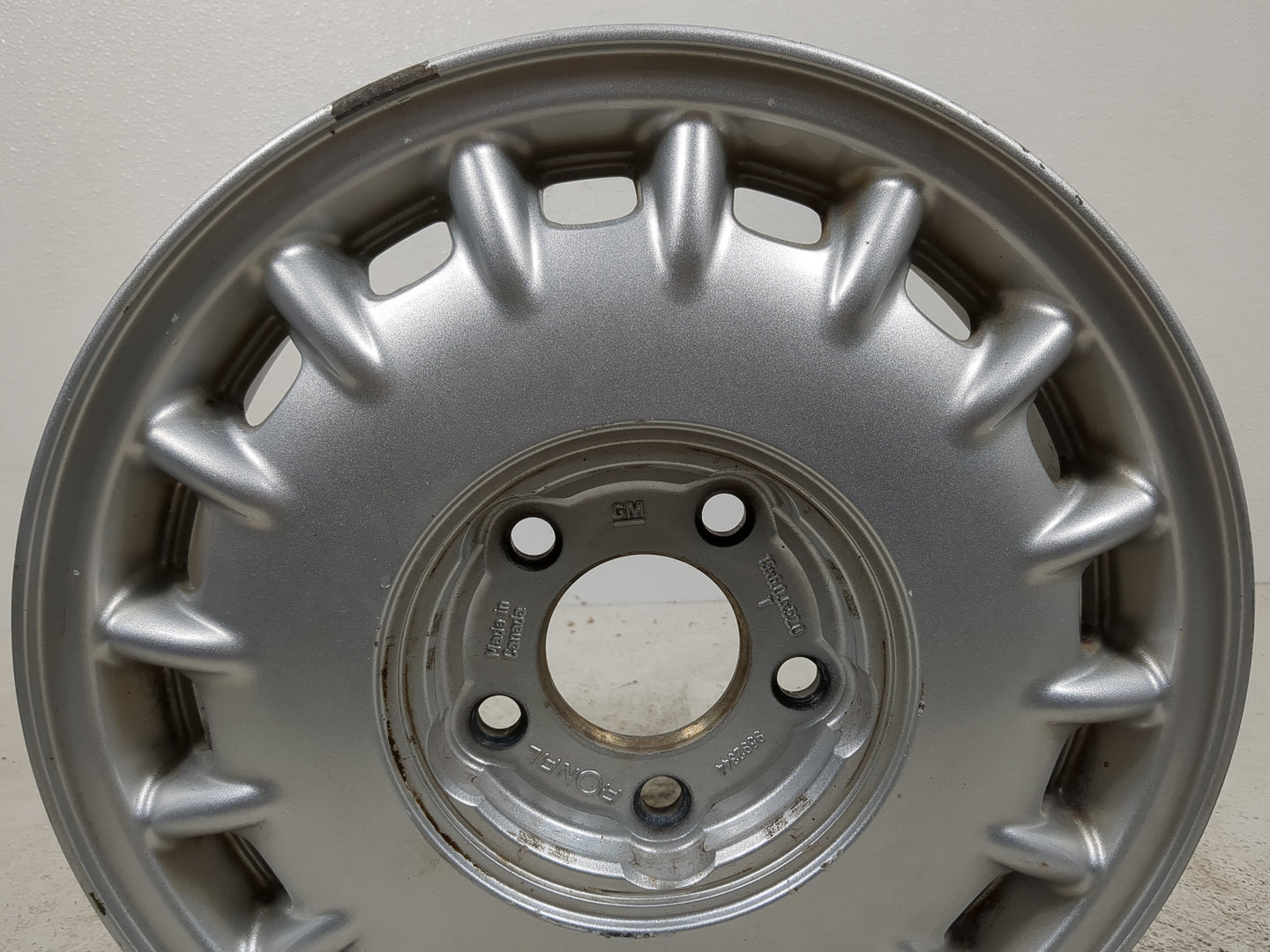 1997-2002 Buick Century Oem Wheel Rim 1401650 - Oemusedautoparts1.com