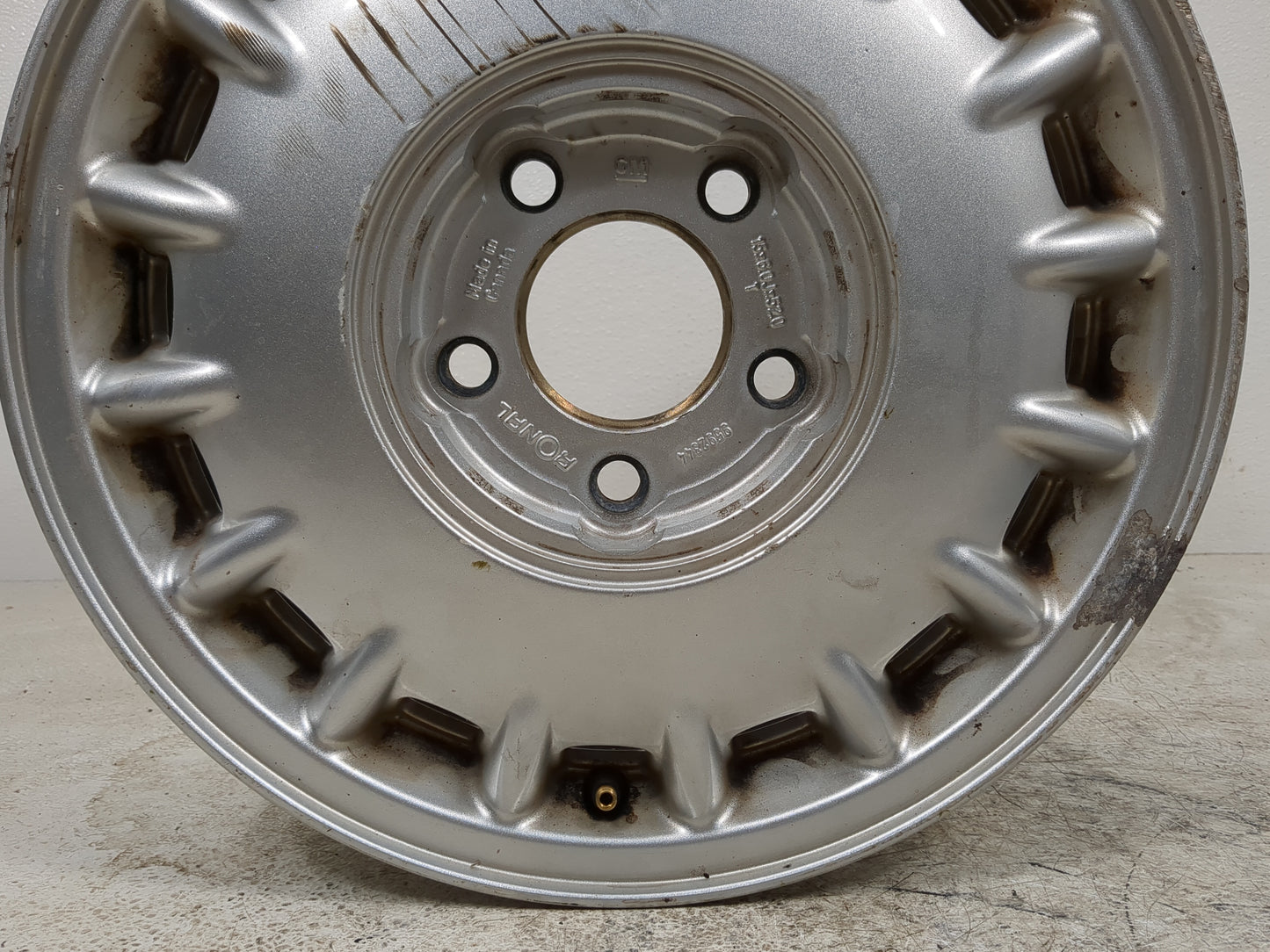 1997-2002 Buick Century Oem Wheel Rim 1401651 - Oemusedautoparts1.com