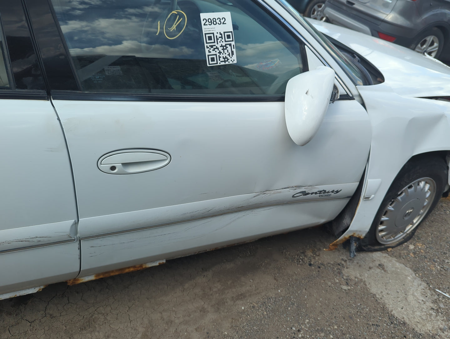 1997-2005 Buick Century Passenger Front Door Oem 5001090 - Oemusedautoparts1.com