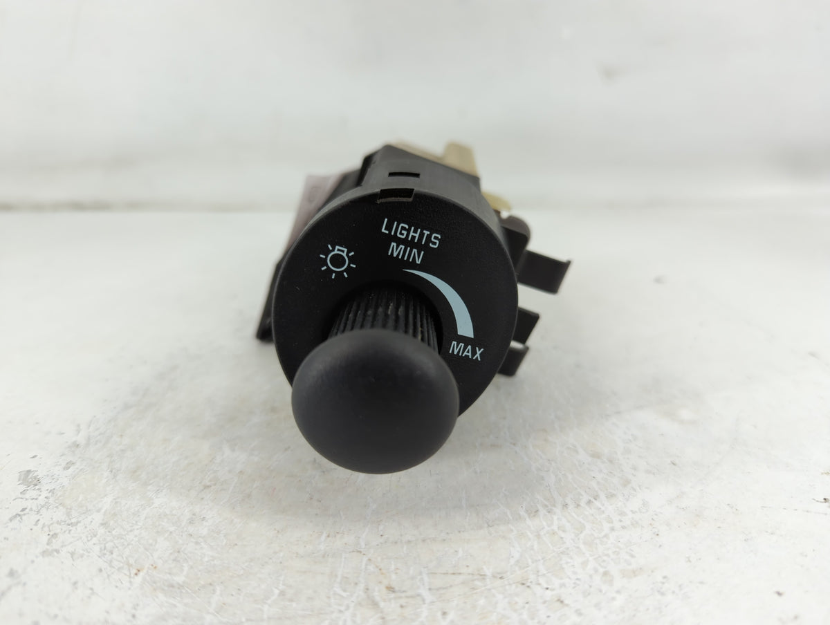 1999 Buick Century Headlight Head Light Switch Lamp Control - Oemusedautoparts1.com